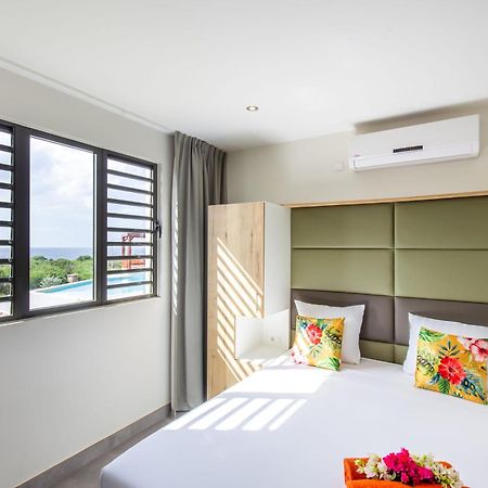 Coral Estate Ocean View Apartments 威廉斯塔德 外观 照片
