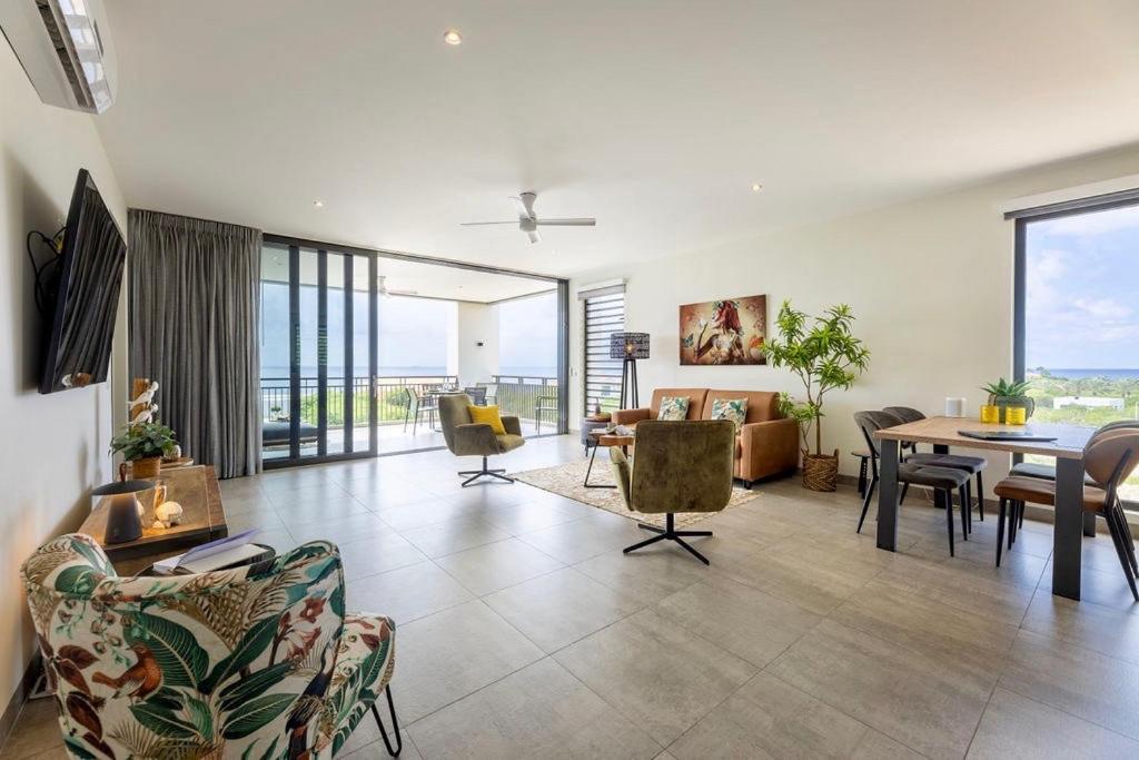 Coral Estate Ocean View Apartments 威廉斯塔德 外观 照片