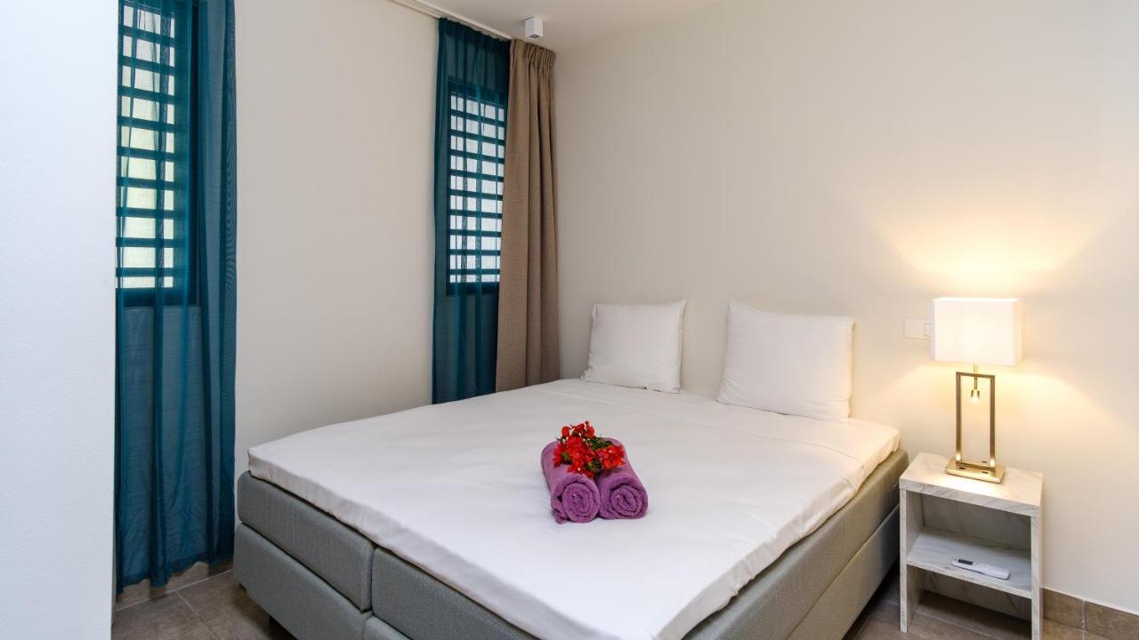 Coral Estate Ocean View Apartments 威廉斯塔德 外观 照片