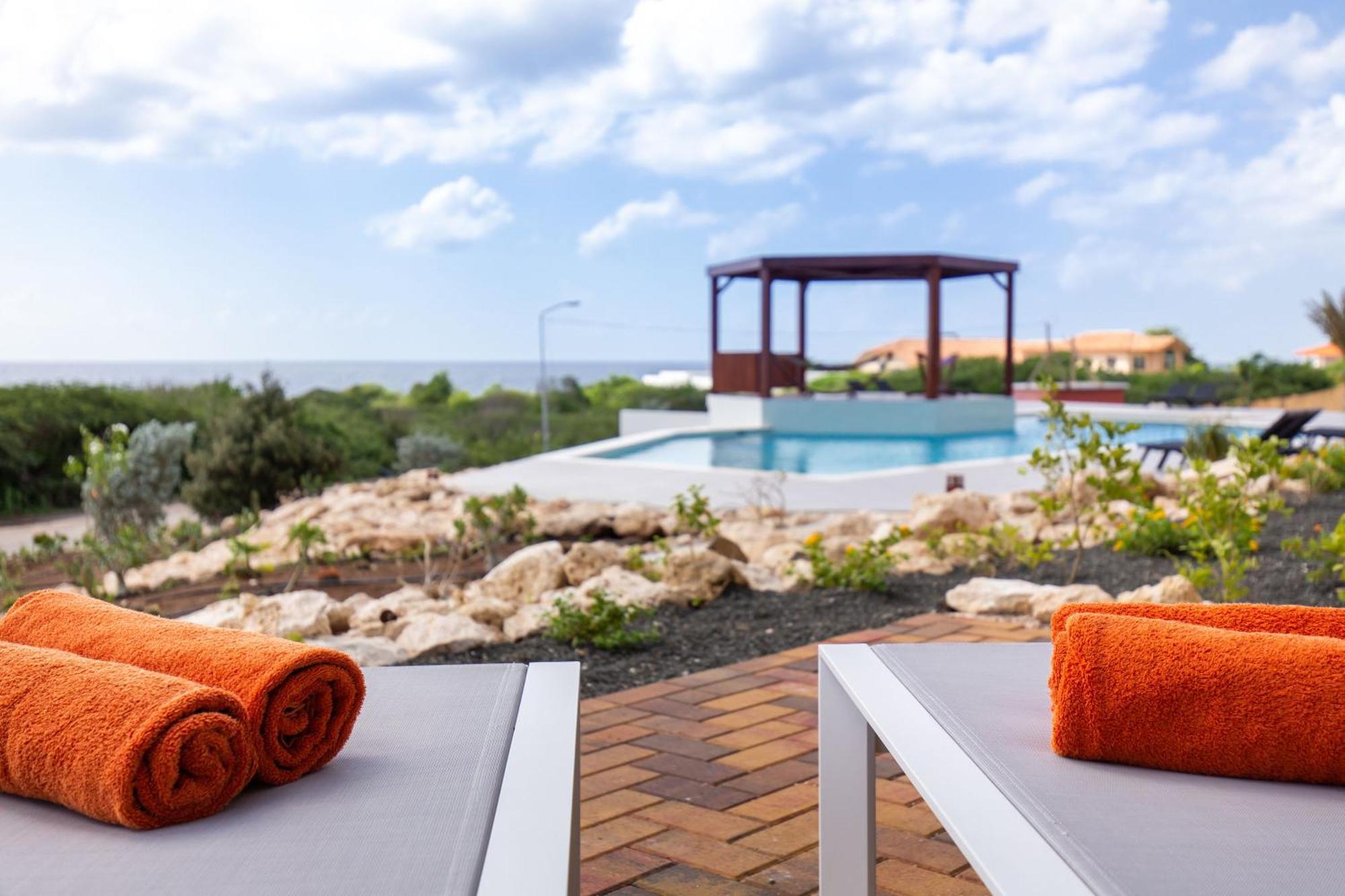 Coral Estate Ocean View Apartments 威廉斯塔德 外观 照片