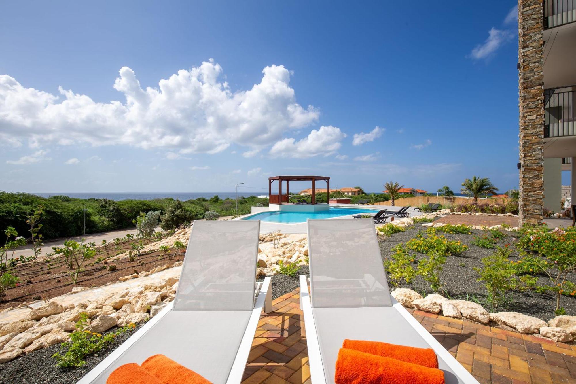Coral Estate Ocean View Apartments 威廉斯塔德 外观 照片